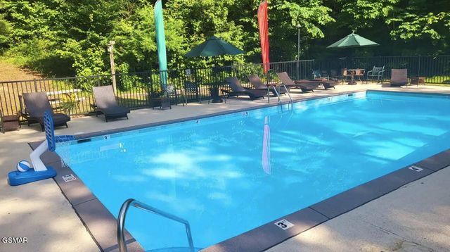 3152 Hatcher Top Road, Sevierville, TN 37862