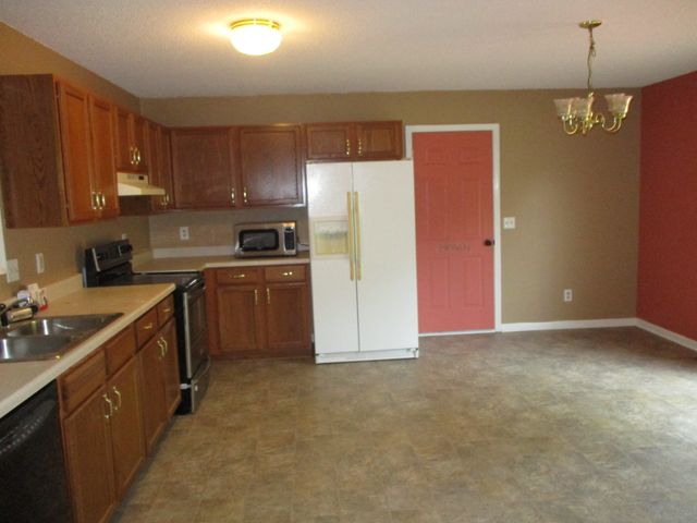 3169 Buckhorn Ct, Clarksville, TN 37043