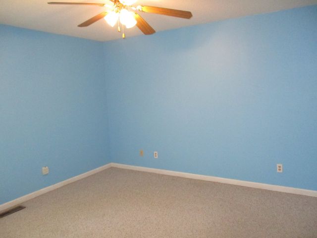 3169 Buckhorn Ct, Clarksville, TN 37043