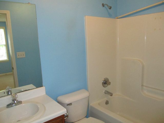 3169 Buckhorn Ct, Clarksville, TN 37043