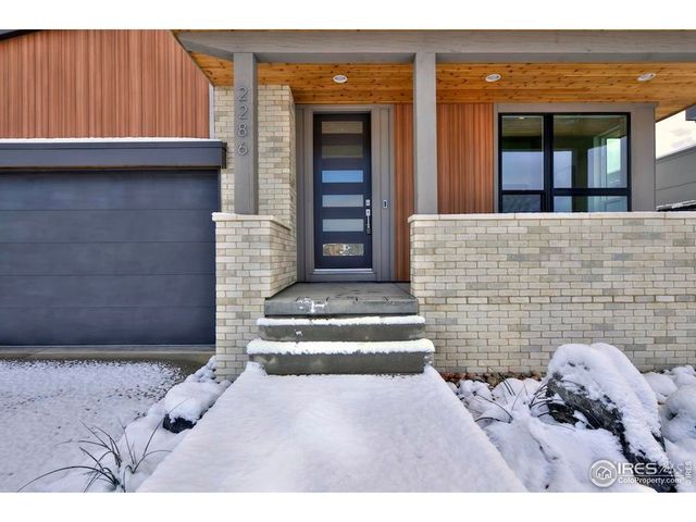 2286 Star Hill St, Longmont, CO 80503