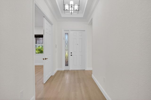 10562 Cape Delabra Court, Boynton Beach, FL 33473