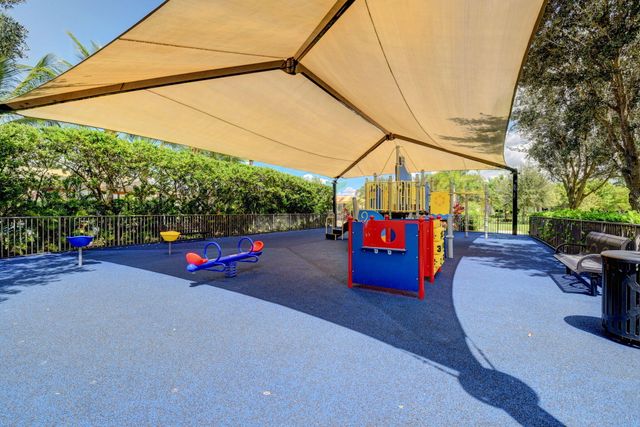 10562 Cape Delabra Court, Boynton Beach, FL 33473