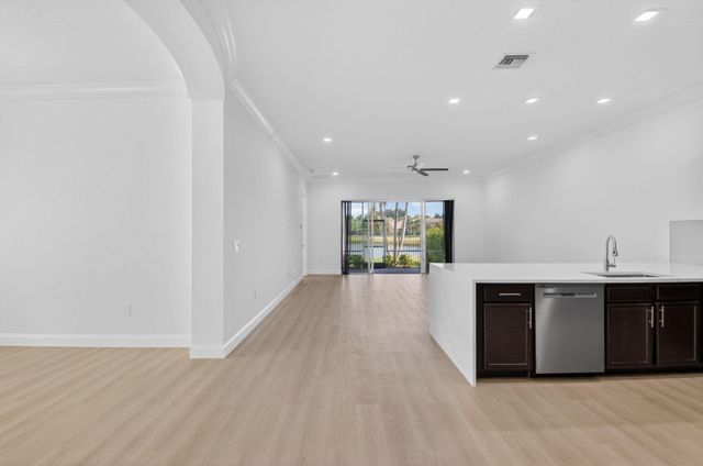 10562 Cape Delabra Court, Boynton Beach, FL 33473