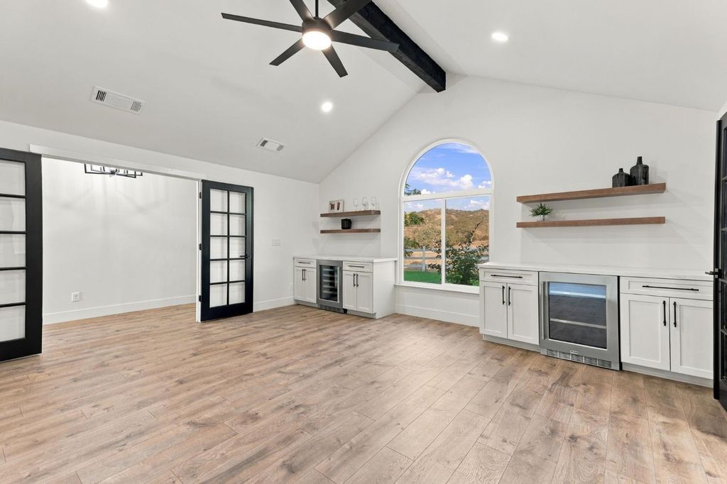 Image 18 of property listing at 26882 Road 400, Madera, CA 93636