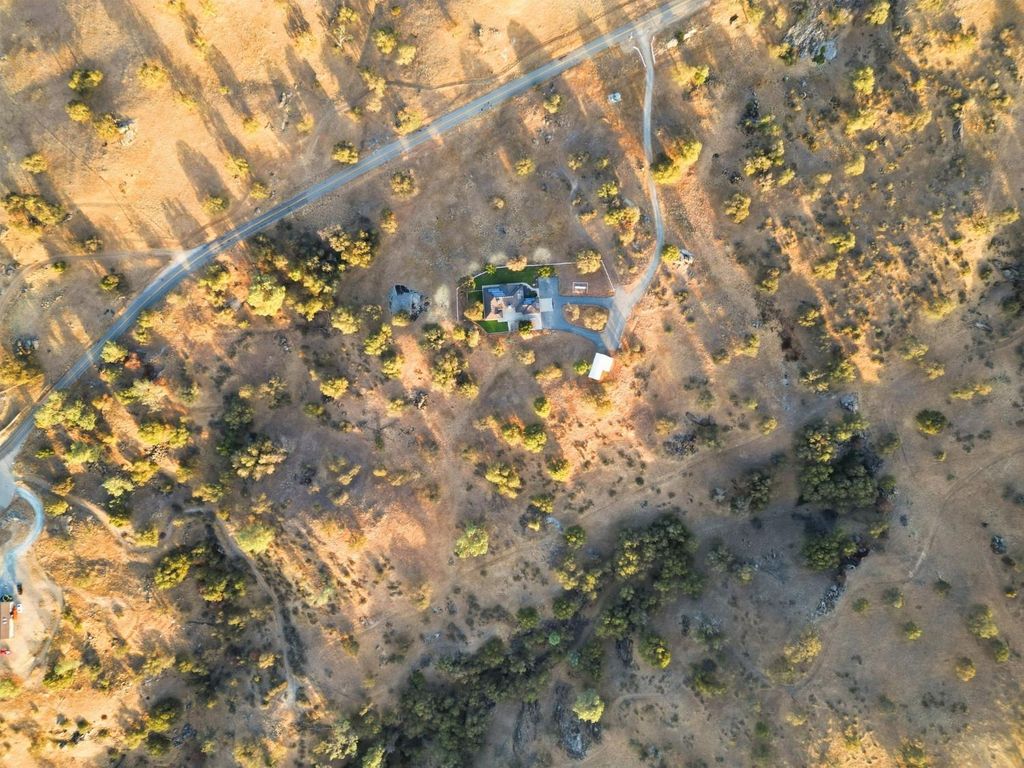 Image 45 of property listing at 26882 Road 400, Madera, CA 93636
