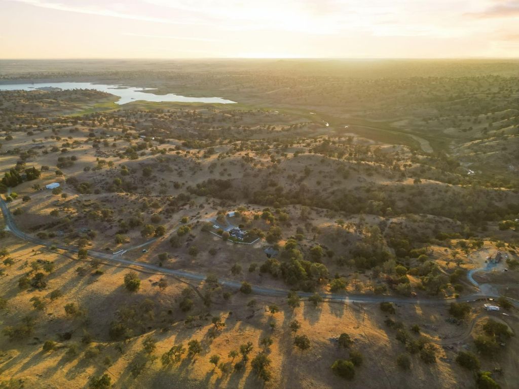 Image 48 of property listing at 26882 Road 400, Madera, CA 93636