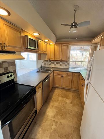 2678 MARKHAM COURT, Palm Harbor, FL 34684