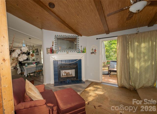 6132 Sherwood Lane, Denver, NC 28037