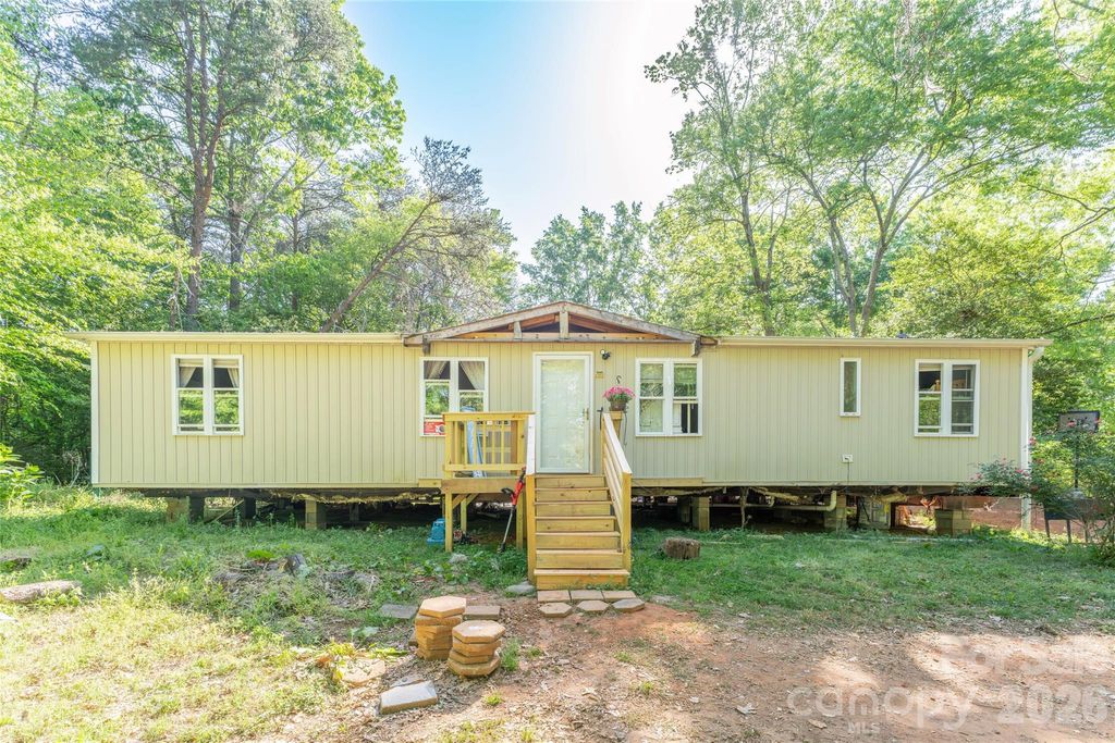 6132 Sherwood Lane, Denver, NC 28037