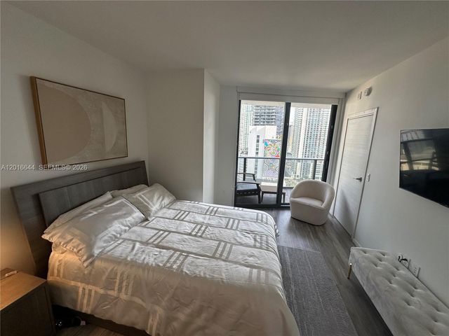 801 S Miami Ave 2001, Miami, FL 33130
