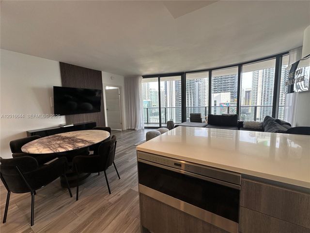 801 S Miami Ave 2001, Miami, FL 33130