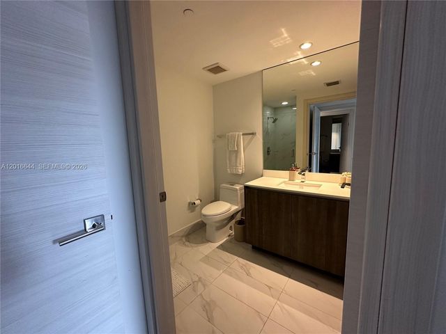801 S Miami Ave 2001, Miami, FL 33130
