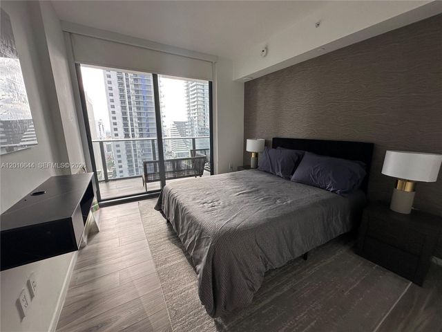 801 S Miami Ave 2001, Miami, FL 33130
