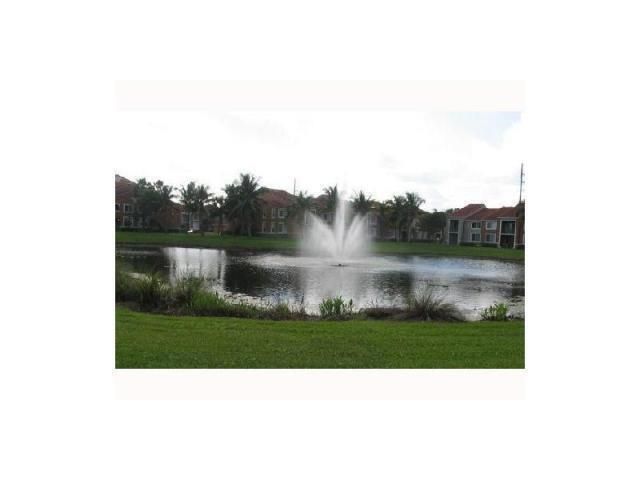 7912 SONOMA SPRINGS Circle 107, Lake Worth, FL 33463