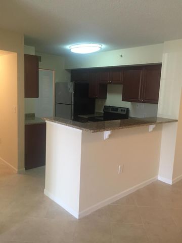 7912 SONOMA SPRINGS Circle 107, Lake Worth, FL 33463