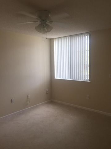 7912 SONOMA SPRINGS Circle 107, Lake Worth, FL 33463