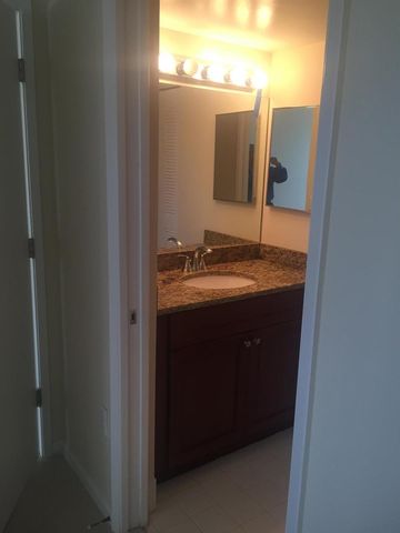 7912 SONOMA SPRINGS Circle 107, Lake Worth, FL 33463