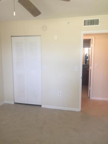 7912 SONOMA SPRINGS Circle 107, Lake Worth, FL 33463
