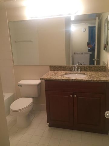 7912 SONOMA SPRINGS Circle 107, Lake Worth, FL 33463