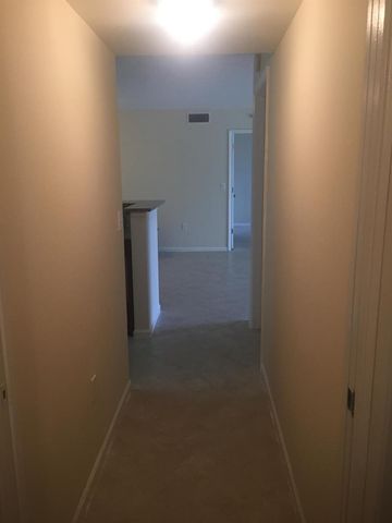 7912 SONOMA SPRINGS Circle 107, Lake Worth, FL 33463