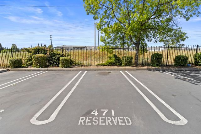 701 Gibson Dr #1222, Roseville, CA 95678