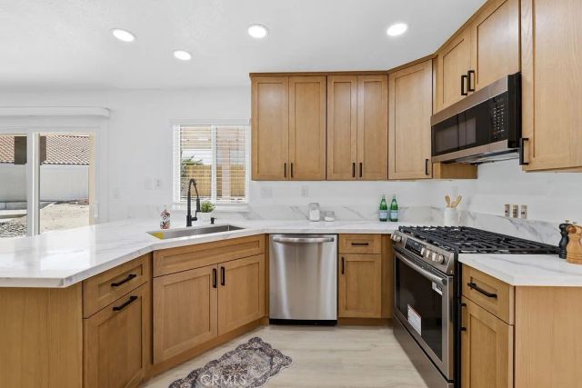 13199 Soft Cloud Way, Victorville, CA 92392