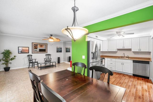 6 Capri A, Delray Beach, FL 33484