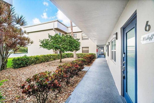 6 Capri A, Delray Beach, FL 33484