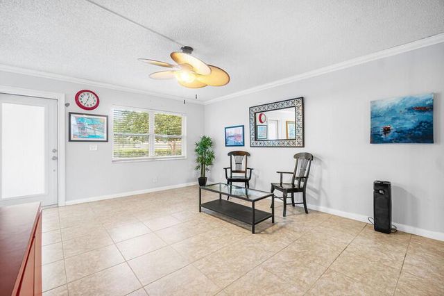 6 Capri A, Delray Beach, FL 33484