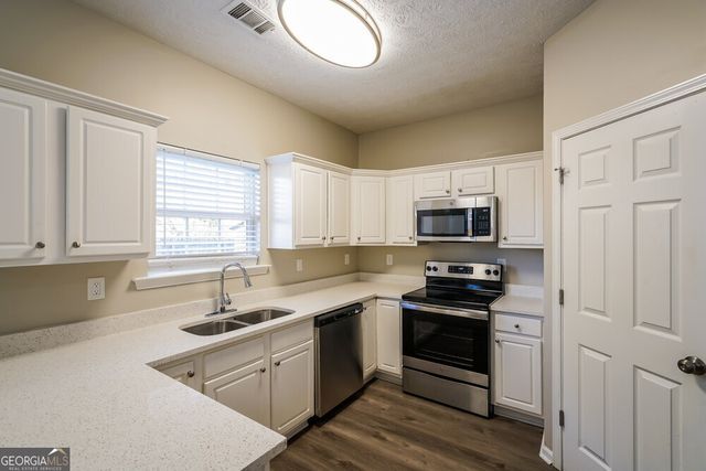 210 Prescott Court, Newnan, GA 30265