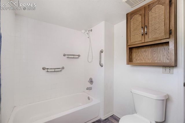 2711 E Monument Street, Colorado Springs, CO 80909