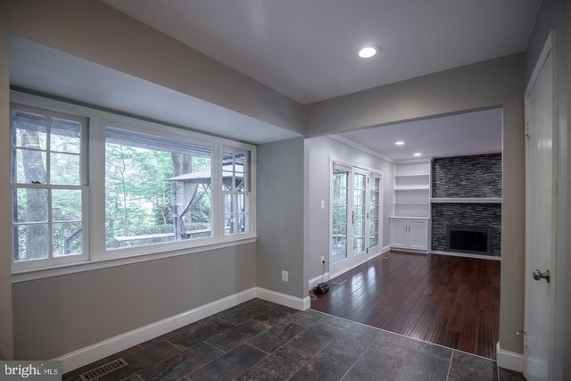4836 GAINSBOROUGH DR, Fairfax, VA 22032