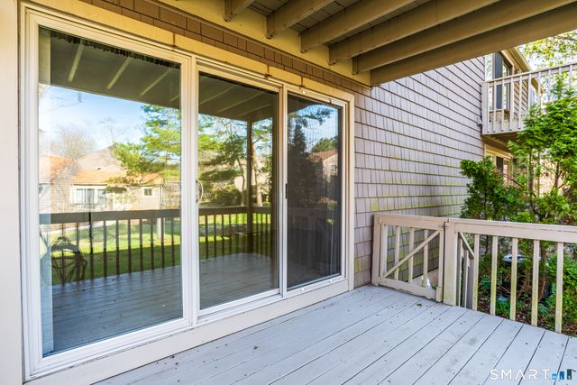 23 Happy Hollow Circle C, Stratford, CT 06614