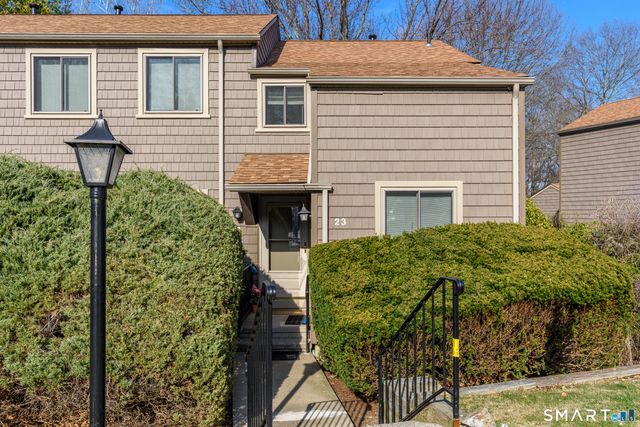 23 Happy Hollow Circle C, Stratford, CT 06614