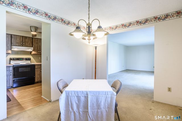 23 Happy Hollow Circle C, Stratford, CT 06614