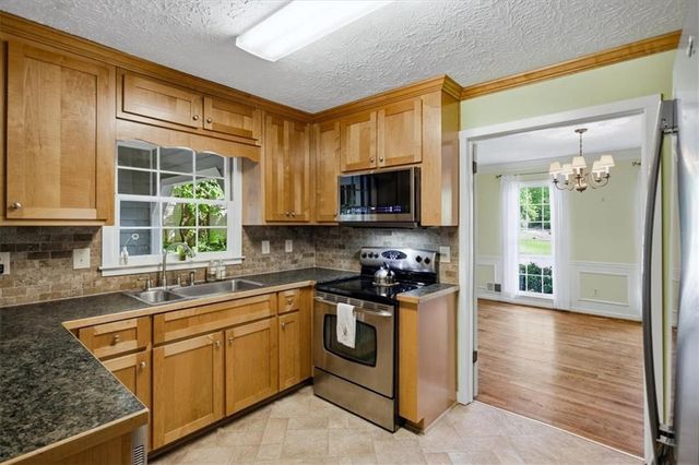 2481 Weatherford Court, Marietta, GA 30068
