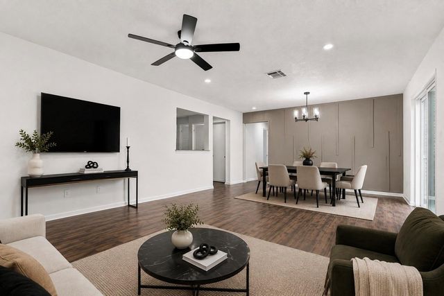 7531 Winterview Drive, Houston, TX 77489