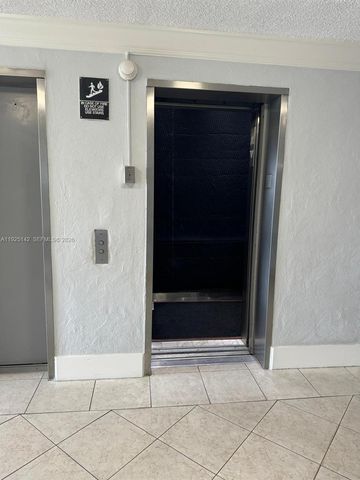 2020 NE 135th Street 609, North Miami, FL 33181