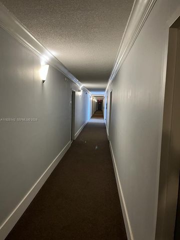 2020 NE 135th Street 609, North Miami, FL 33181