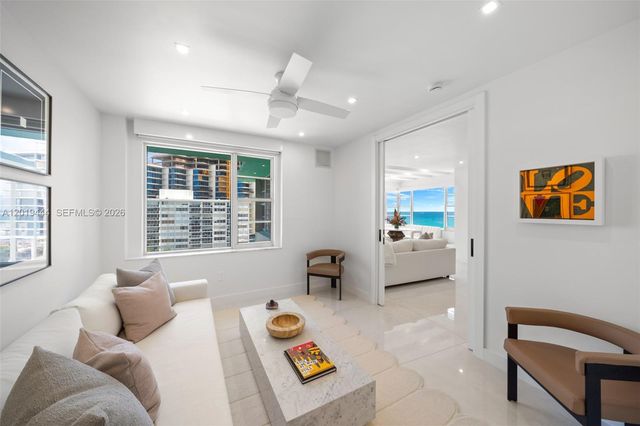 5255 Collins Ave 8F, Miami Beach, FL 33140