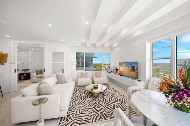 5255 Collins Ave 8F, Miami Beach, FL 33140