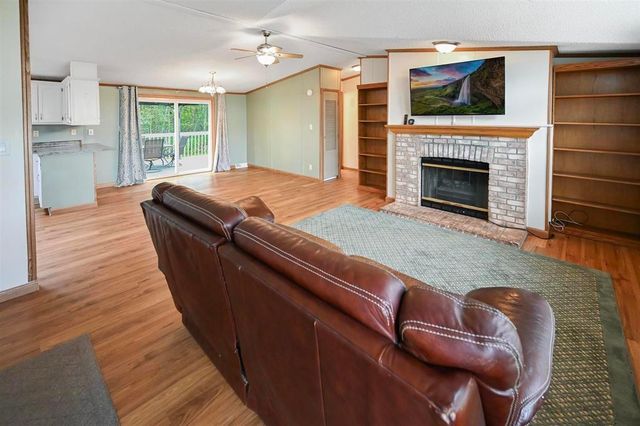 11 Korda Drive, Duluth, MN 55808