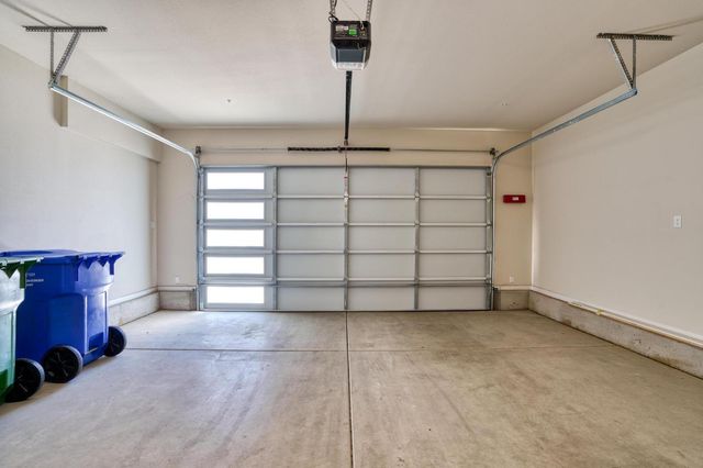 1337 Kinship Dr, Turlock, CA 95382