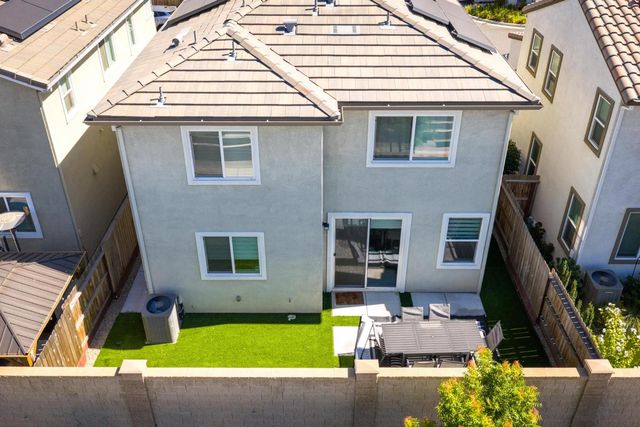 1337 Kinship Dr, Turlock, CA 95382