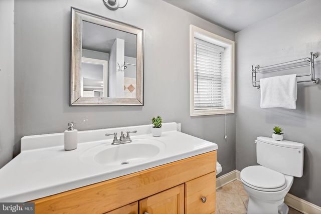 1221 WILLIAM ST, Baltimore, MD 21230