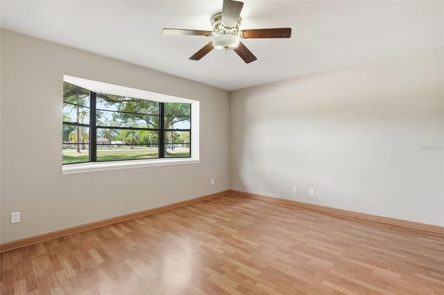 6227 FOXFIRE LANE, Fort Myers, FL 33912