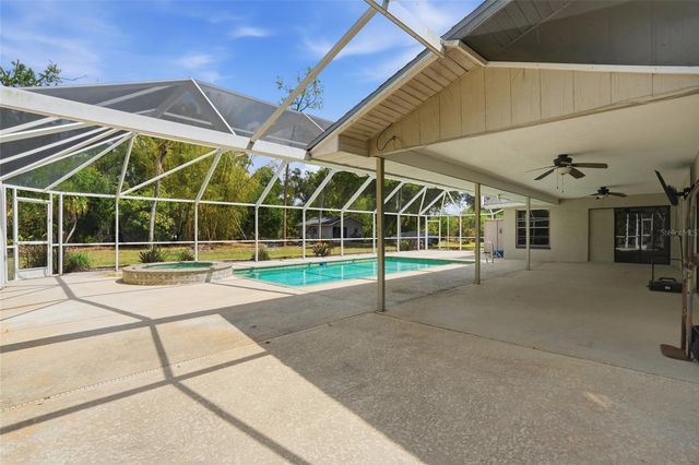 6227 FOXFIRE LANE, Fort Myers, FL 33912