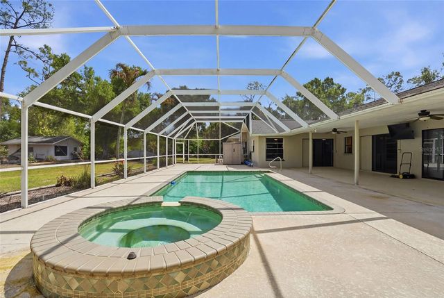 6227 FOXFIRE LANE, Fort Myers, FL 33912