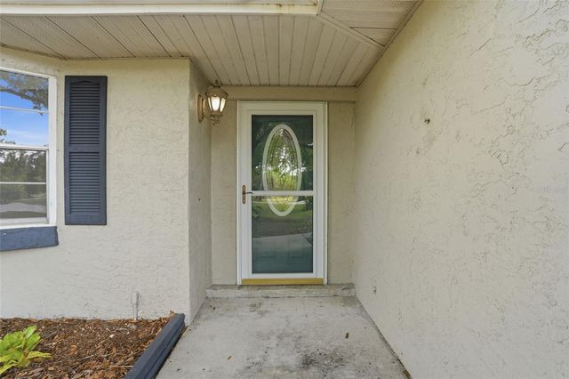 6227 FOXFIRE LANE, Fort Myers, FL 33912